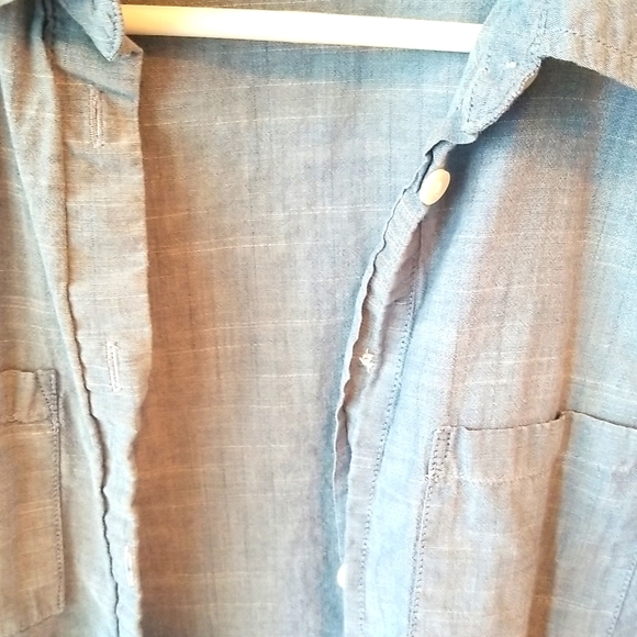 Free Merona Button Down Top - Picture 3 of 3